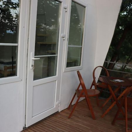 Bungalovi Api-Centar Gornji Milanovac Ngoại thất bức ảnh